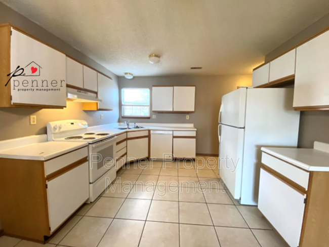 Foto del edificio - 2000 SW Sandstone Ct
