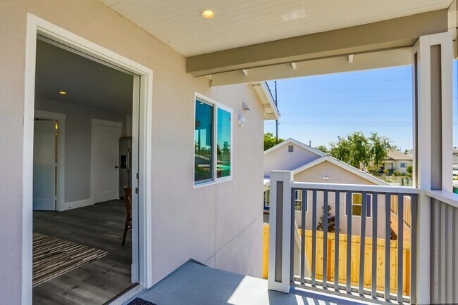 Foto del edificio - 4853 33rd St