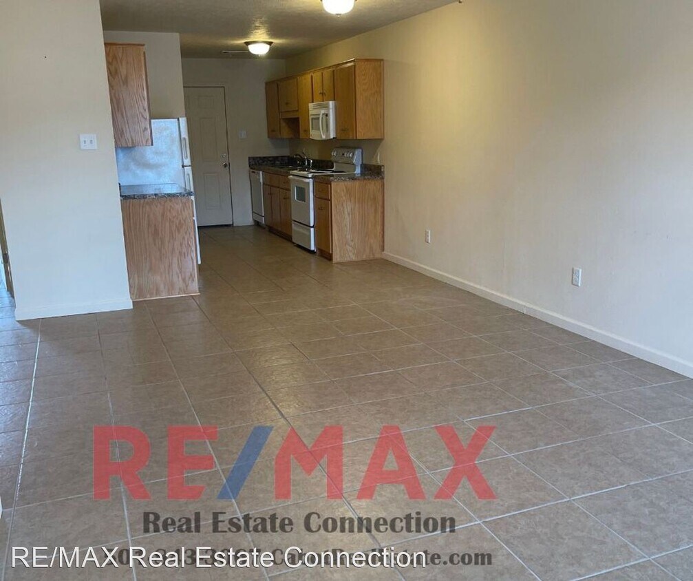 2 br, 2 bath House 131 Cardinal Lane D12 House for Rent in Cabot