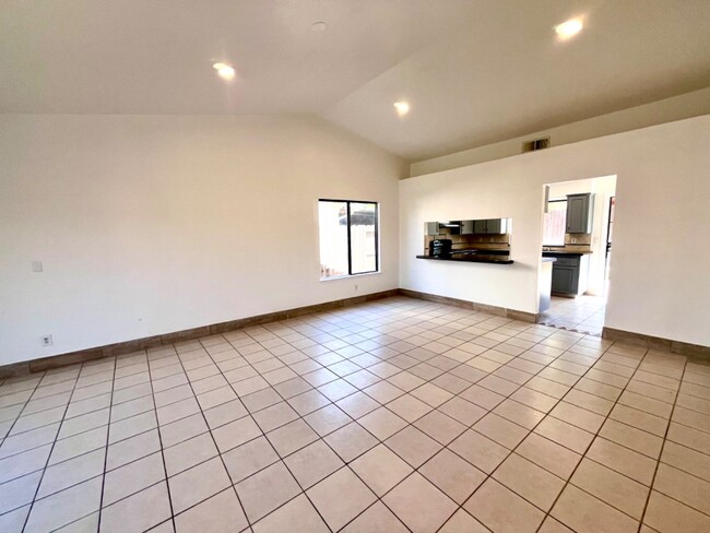 Foto del edificio - 3228 N Hanover Ave