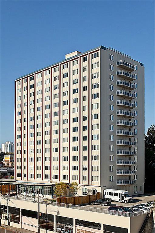 Foto del edificio - 919 Fawcett Ave