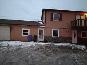 Building Photo - 3922 Canyon Lake Dr