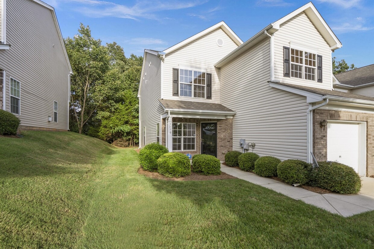 Primary Photo - 3110 Summerfield Ridge Ln