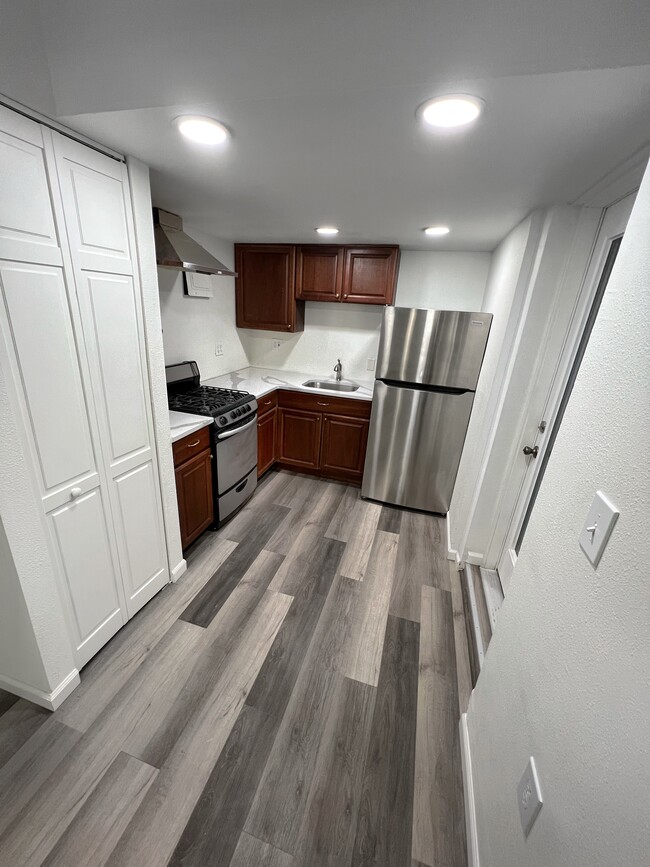 Photo - 240 Main St Apartment