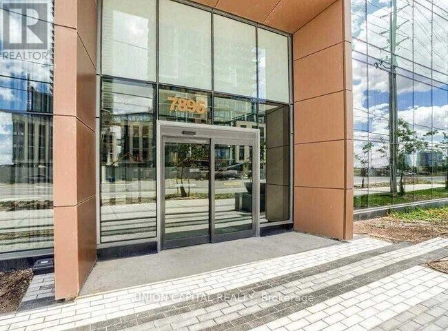 Photo du bâtiment - 7895-7895 Jane St