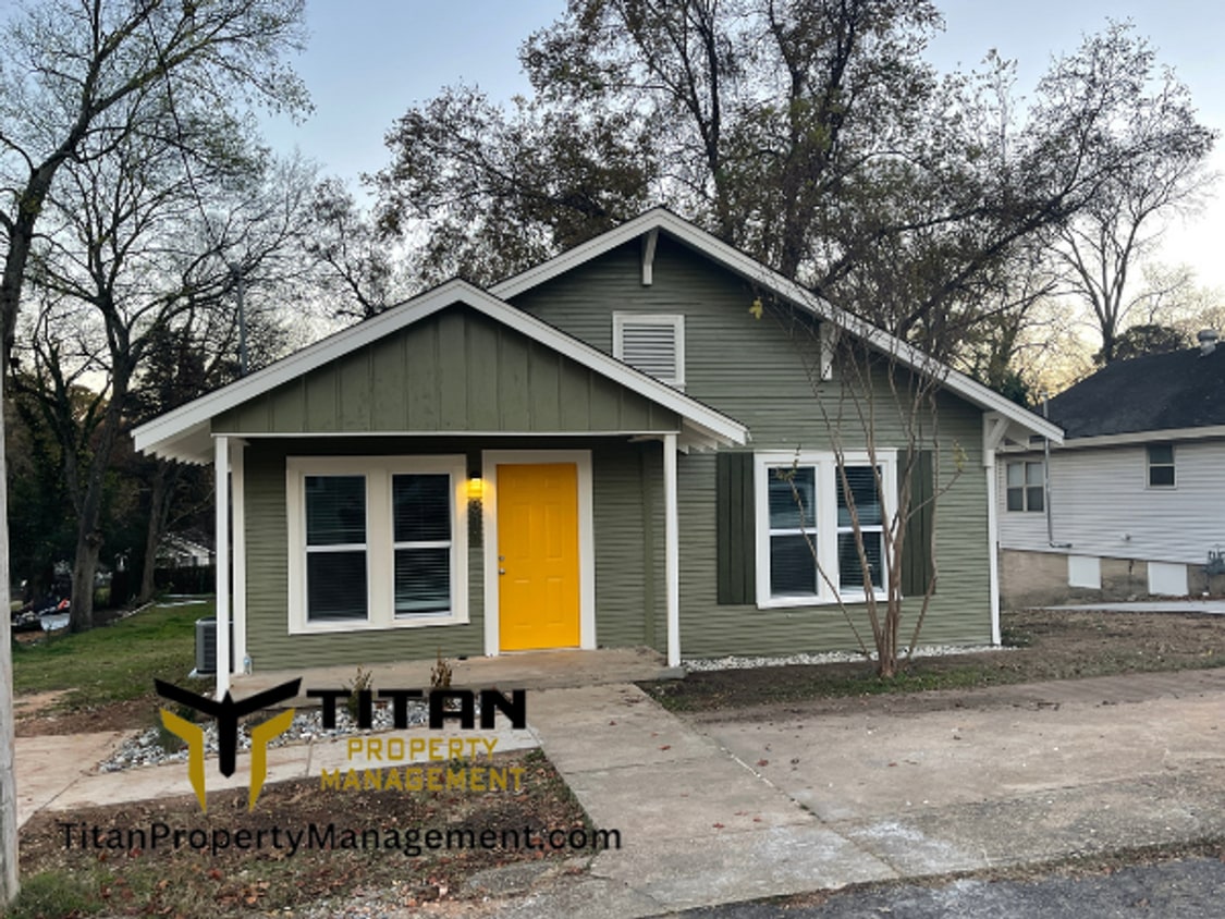 Primary Photo - 2Bed/1Bath House