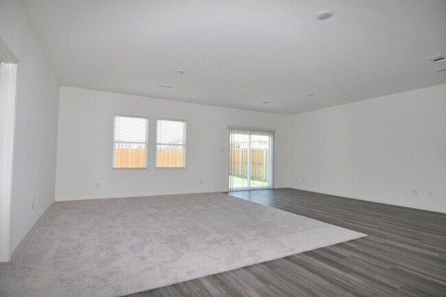 Foto del edificio - Fantastic 3-2-2 home in N Fort Worth, EMS ...