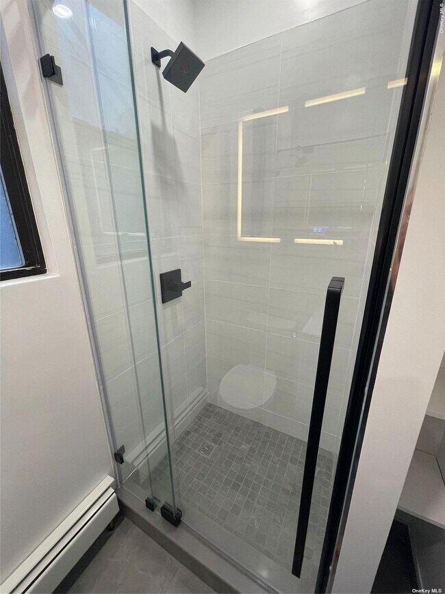 Building Photo - 64-11 68th Ave