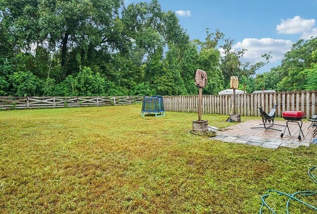 Foto del edificio - 11751 Bostick St