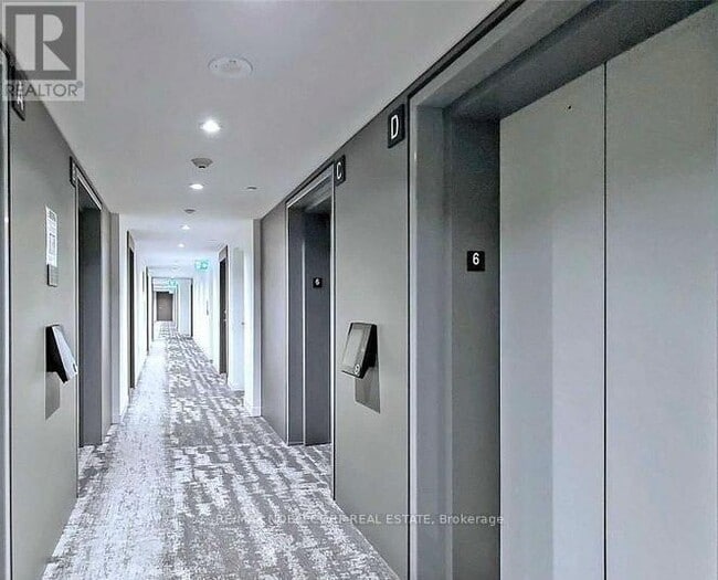 Building Photo - 15 Lower Jarvis St