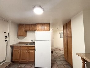 Building Photo - 517 E 500 S