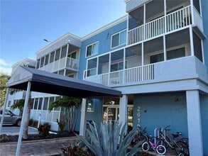 Building Photo - 2610 Coconut Bay Ln