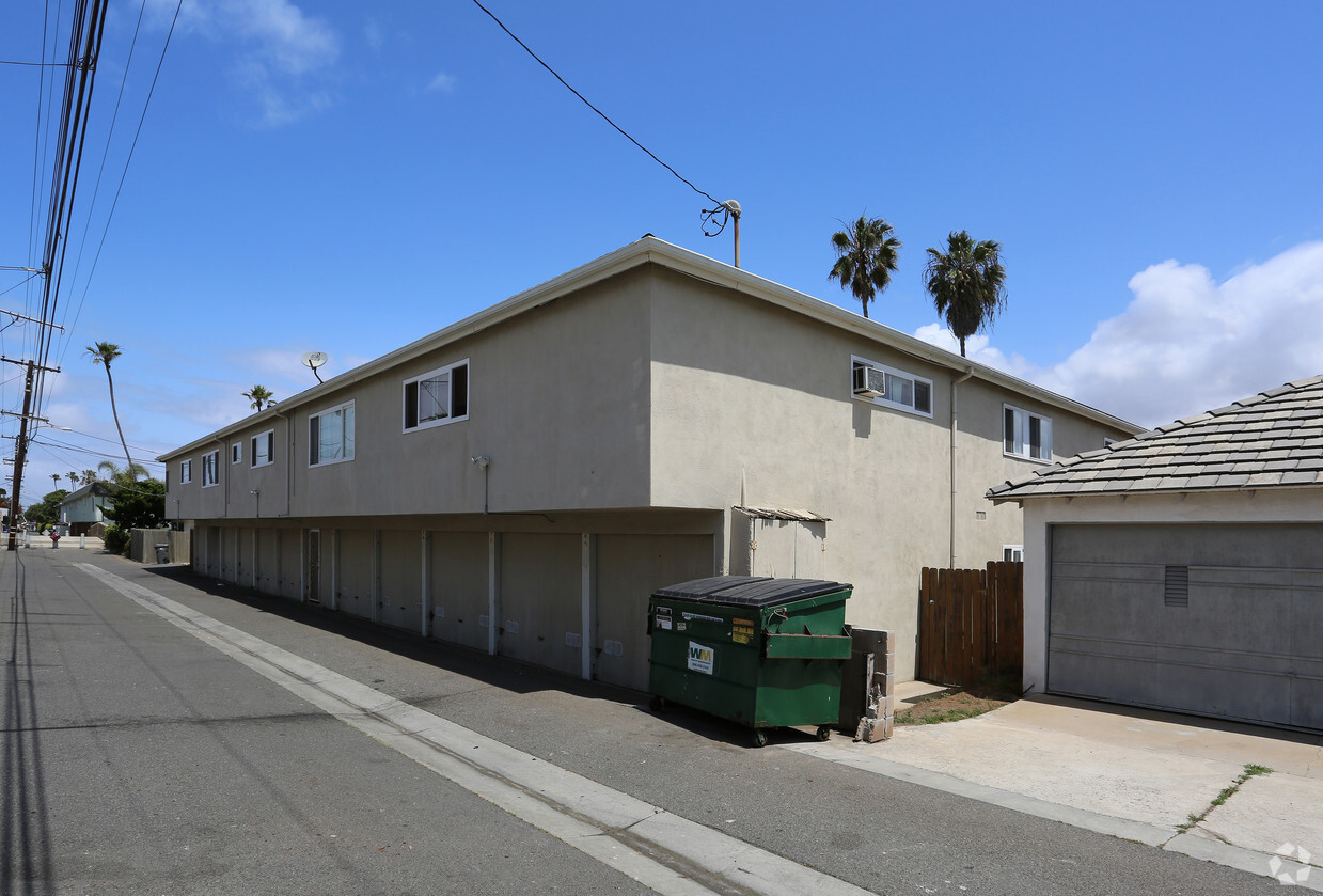 Building Photo - Ocean House