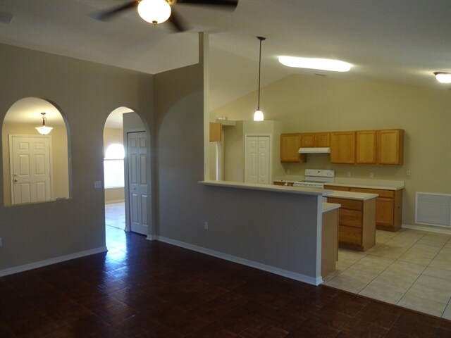 Foto del edificio - 5498 Cougar Park Ct