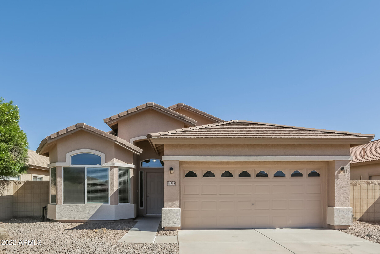 Foto principal - 12388 W Sherman St