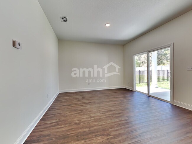 Foto del edificio - 12614 Percy Creek Drive