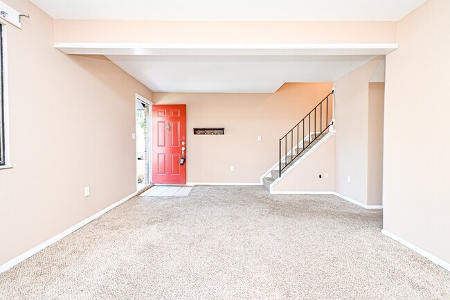 Foto del edificio - 7752 Montgomery Rd