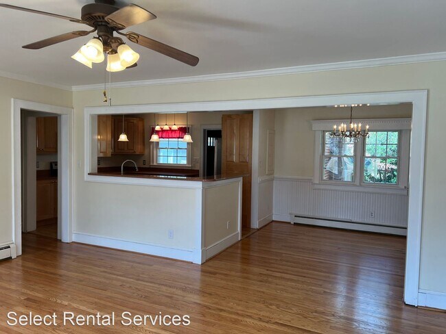 Building Photo - 3 br, 2 bath House - 1612 Parkview Dr