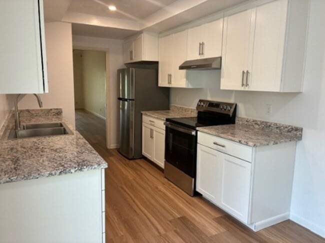 Foto del edificio - 6057 Montgomery Bend