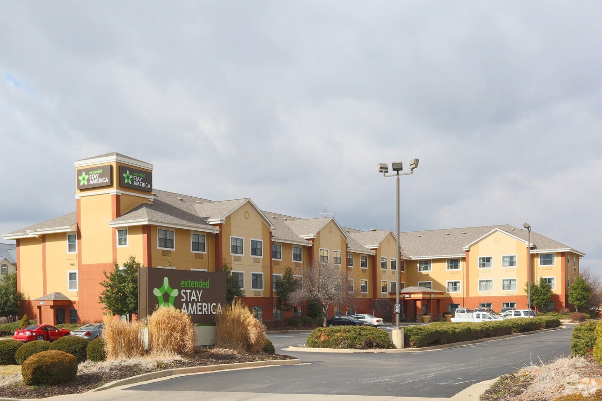 Furnished Studio Springfield Apartments Springfield, MO