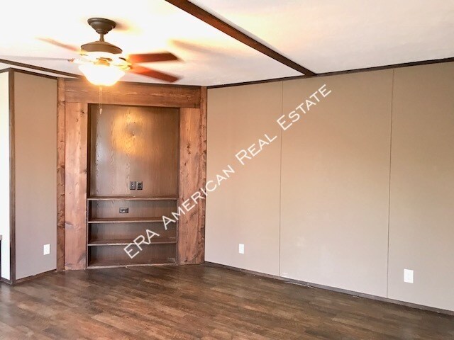 Building Photo - 4652 Falcon Way
