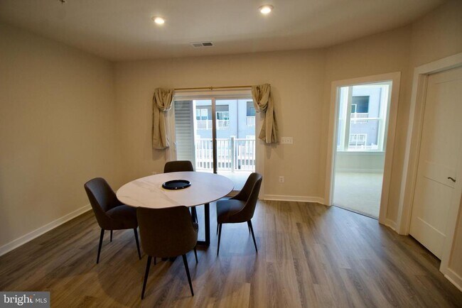 Foto del edificio - 4619 Olivine Dr