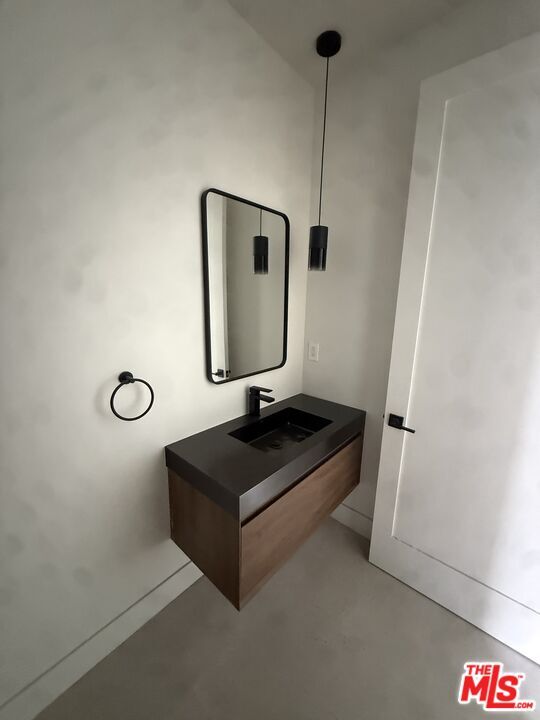 Foto del edificio - 3846 Bentley Ave