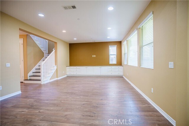 Building Photo - 9929 Orchard Dr