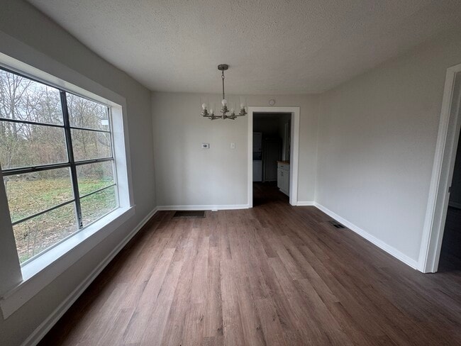 Foto del edificio - 3487 Jack Johnson Rd