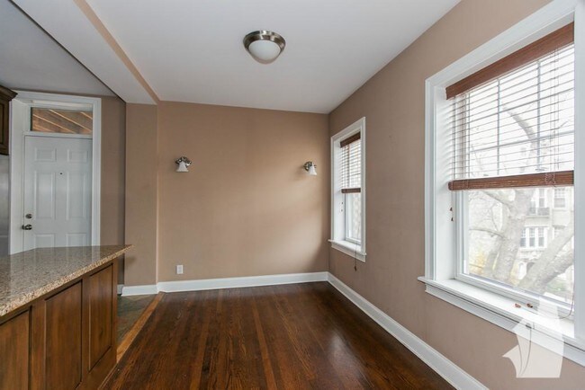 Foto del edificio - 4836 N Paulina St