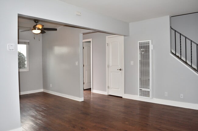Building Photo - 22242 N 6th St