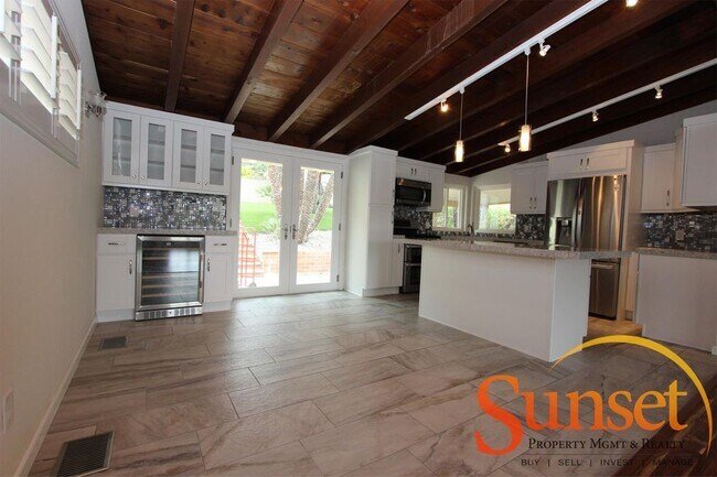 Foto del edificio - 2170 Rosecrans St