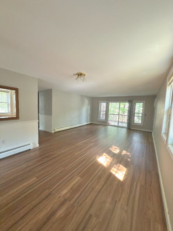 Foto del edificio - 1465 Hooksett Rd