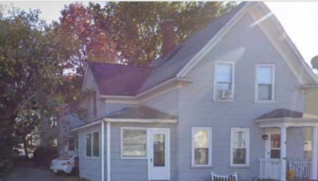 Foto del edificio - 925 Somerville St