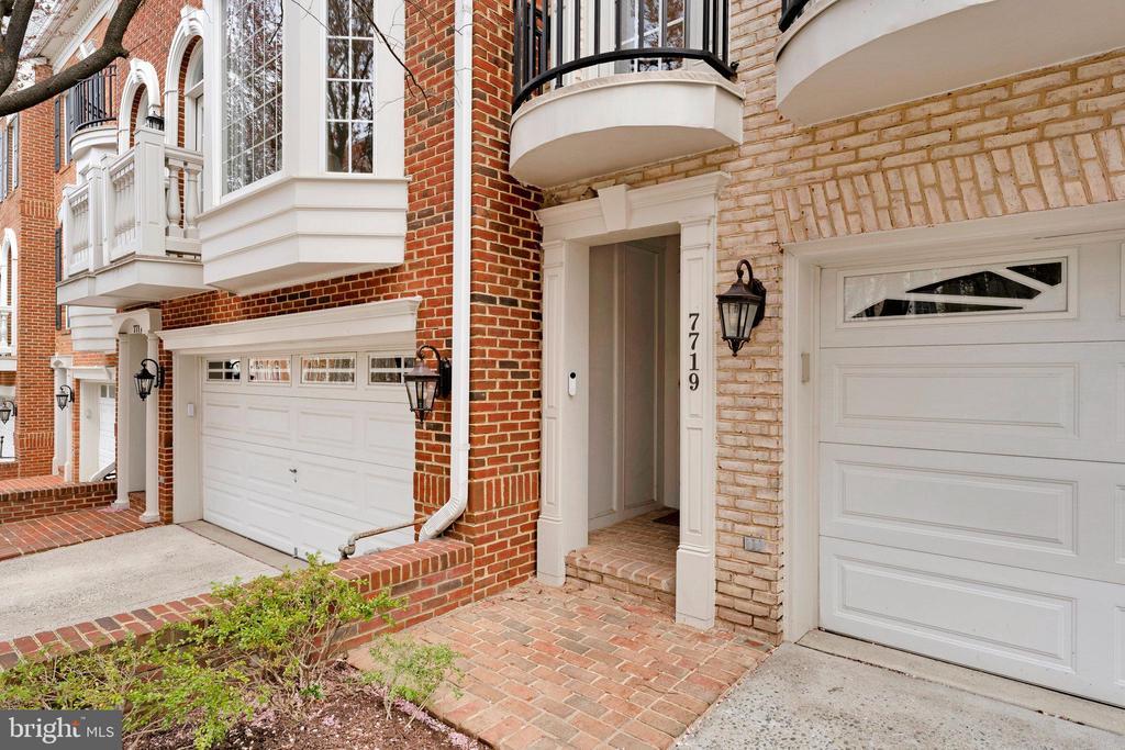 Foto principal - 7719 Spoleto Ln