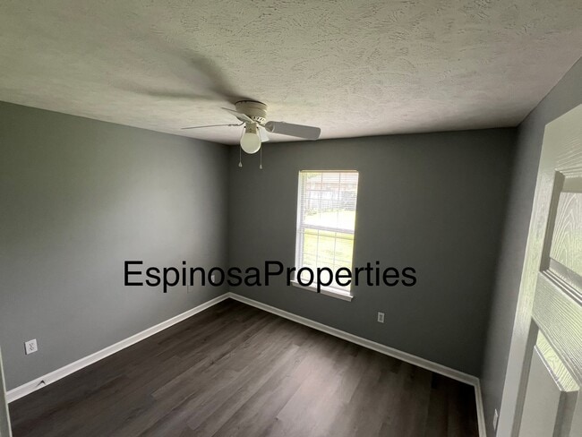 Building Photo - 4015 Gabrial Dr