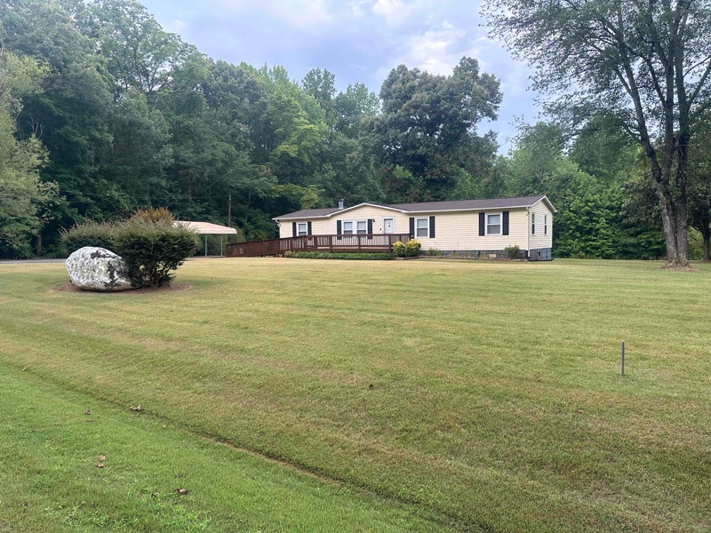 Primary Photo - 203 Willowside Dr