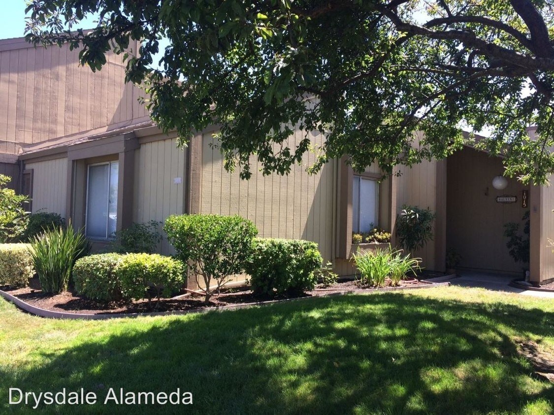 1015 Tahiti Ln, Alameda, CA 94502 Townhome Rentals in Alameda CA
