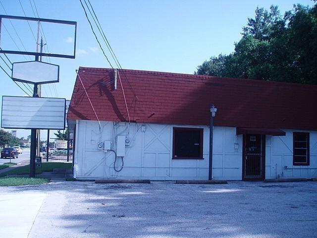 Primary Photo - 622 Uvalde Rd