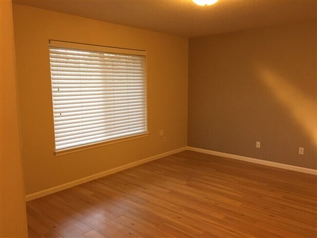 Foto del edificio - 3 Bedroom Home in Bend's Sun Meadows Commu...