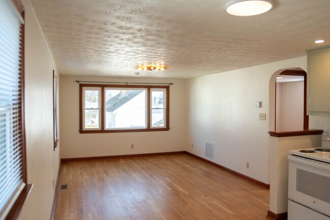 Sala de estar - 939 Washington Ave