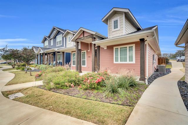 Building Photo - 510 Woodside Trl