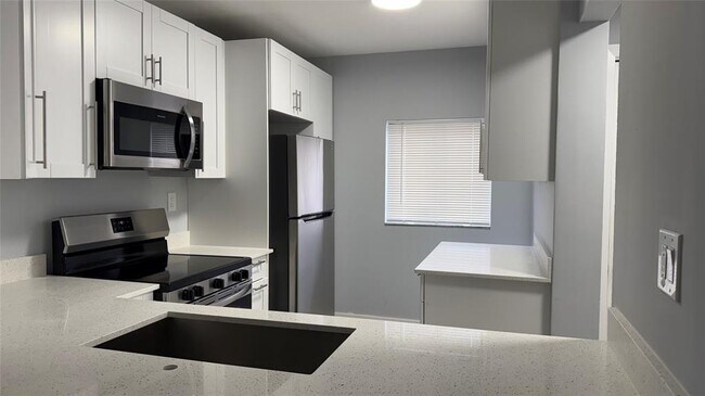 Foto del edificio - 110 NW 60th Ave