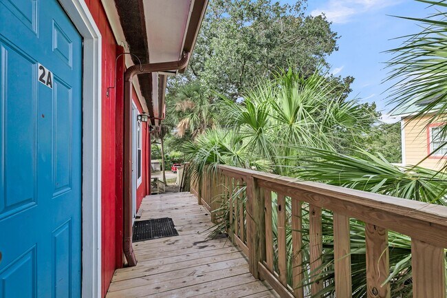 Photo - Folly Beach Apartment: Steps From All The Action