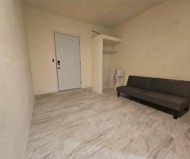 Foto del edificio - 1519 Barberry Dr