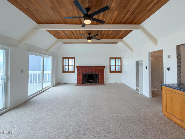 Building Photo - 4027 Ocean Dr