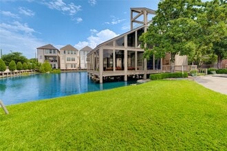 Building Photo - 2023 Gentryside Dr
