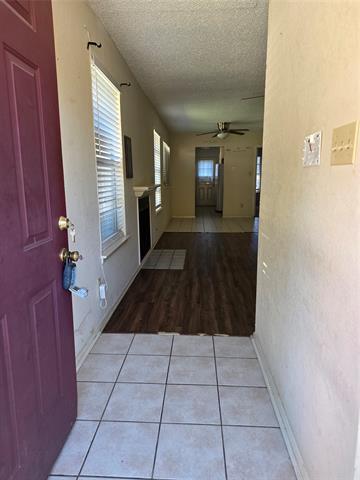 Foto del edificio - 2411 Springmont Ct