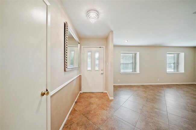 Foto del edificio - 1319 Spillers Ln