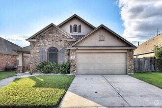 Building Photo - 7637 Cattlemen Dr